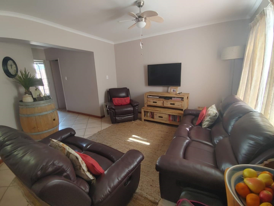 3 Bedroom Property for Sale in Candlewoods Country Estate Gauteng