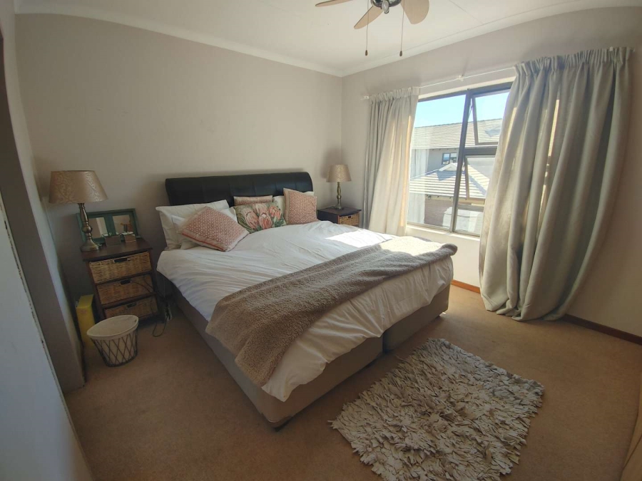 3 Bedroom Property for Sale in Candlewoods Country Estate Gauteng