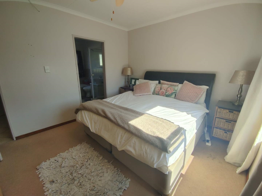 3 Bedroom Property for Sale in Candlewoods Country Estate Gauteng