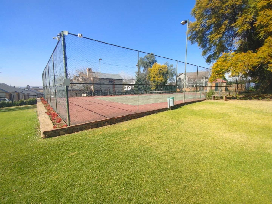 3 Bedroom Property for Sale in Candlewoods Country Estate Gauteng