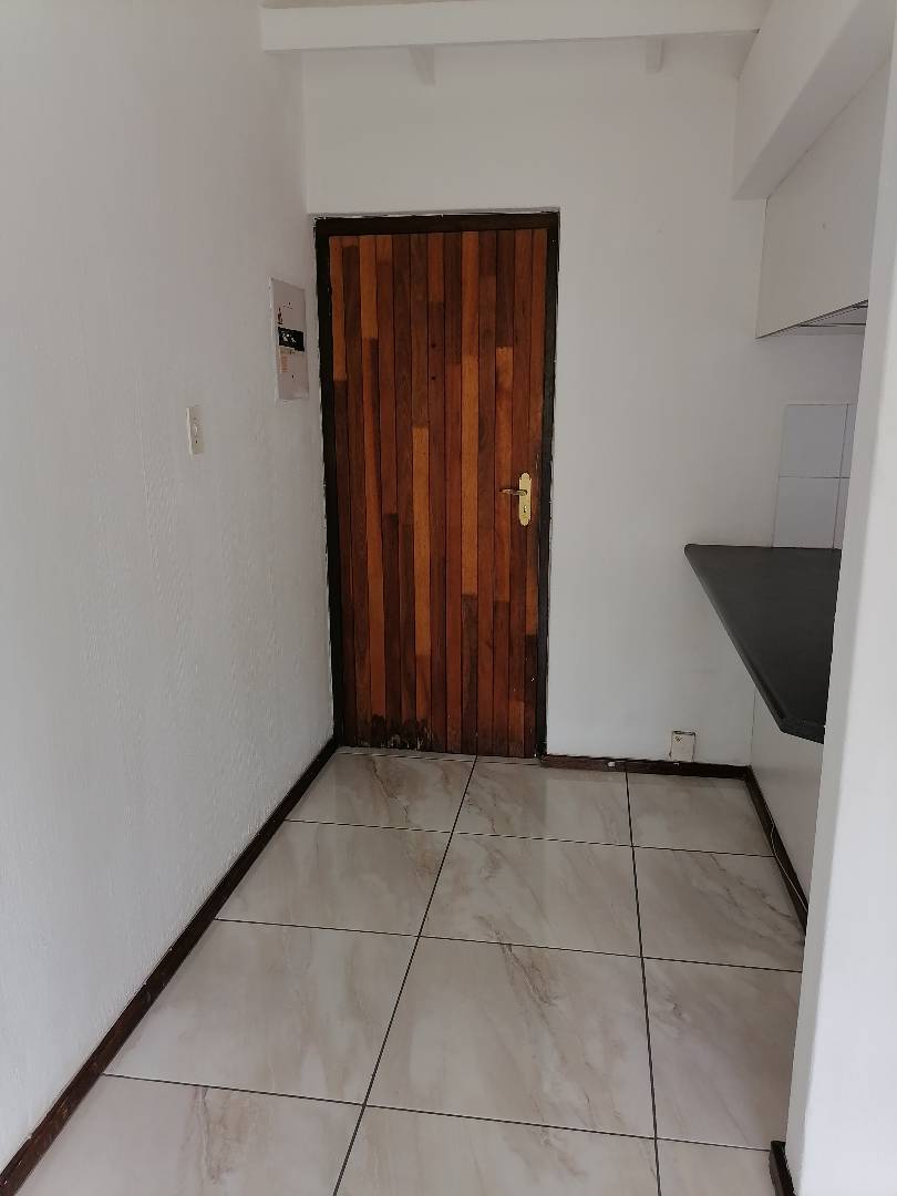 2 Bedroom Property for Sale in Sunninghill Gauteng
