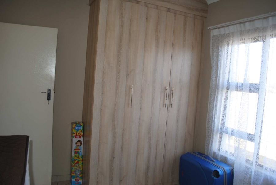 To Let 3 Bedroom Property for Rent in Kookrus Gauteng