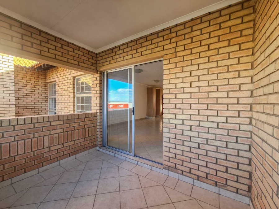 To Let 2 Bedroom Property for Rent in Hazeldean Gauteng