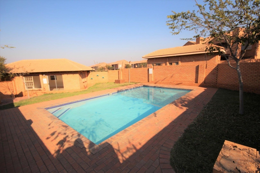 To Let 3 Bedroom Property for Rent in Hazeldean Gauteng