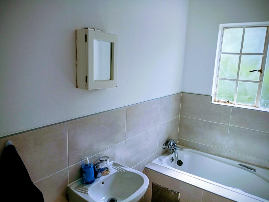 2 Bedroom Property for Sale in Honeypark Gauteng