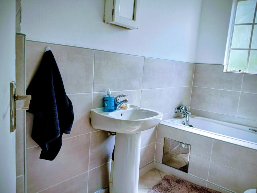 2 Bedroom Property for Sale in Honeypark Gauteng