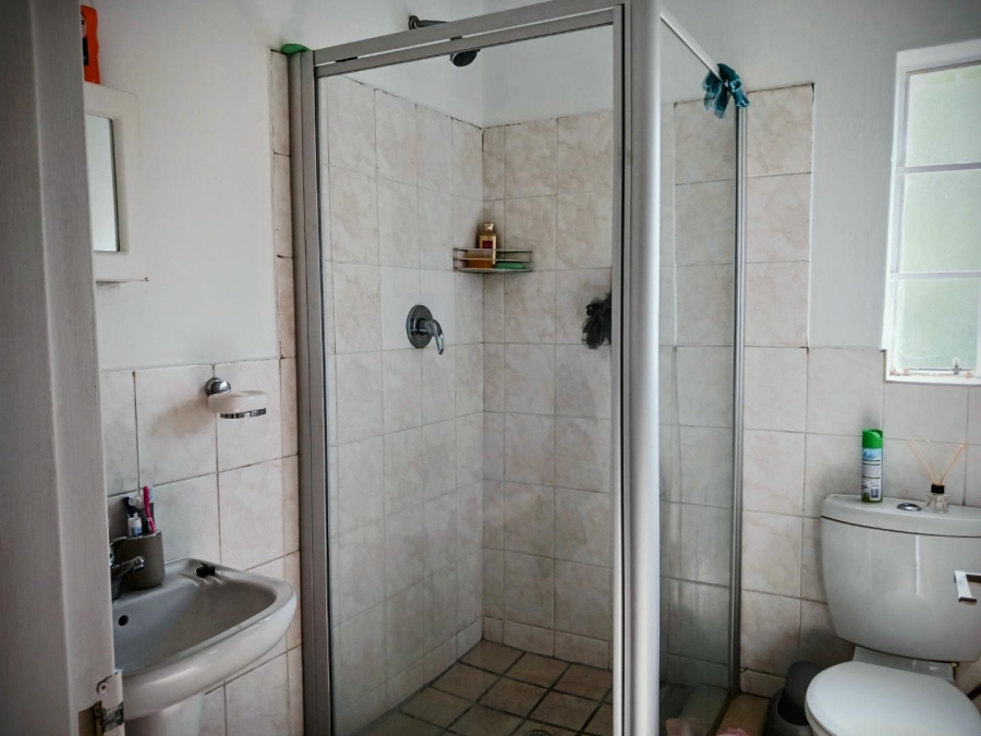 2 Bedroom Property for Sale in Honeypark Gauteng