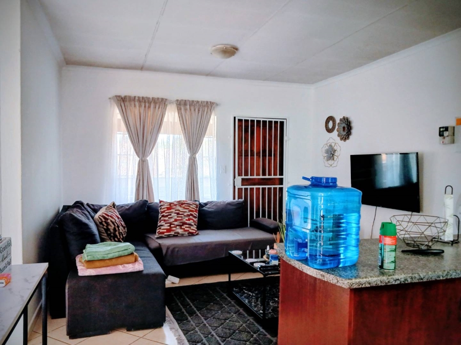 2 Bedroom Property for Sale in Honeypark Gauteng