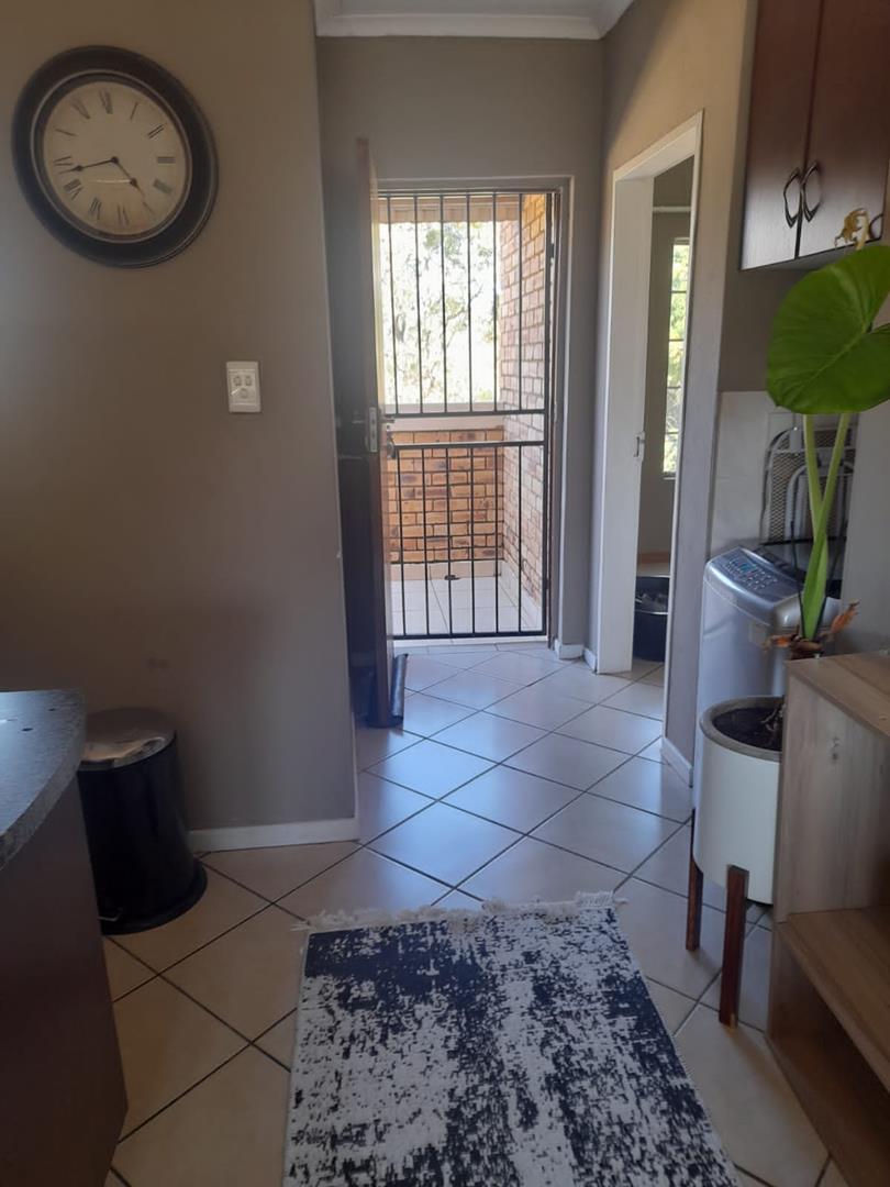 2 Bedroom Property for Sale in Honeypark Gauteng