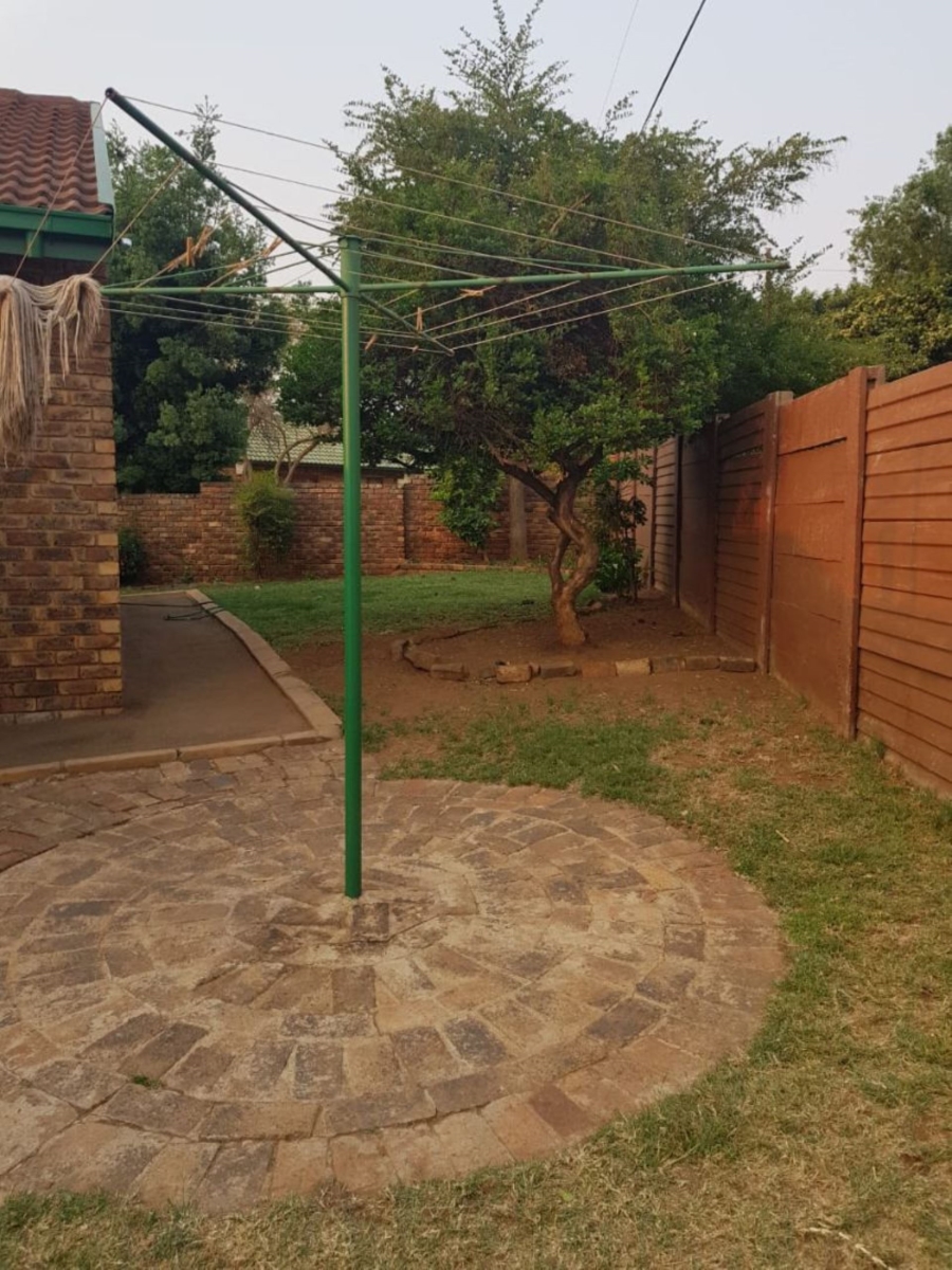 3 Bedroom Property for Sale in The Reeds Gauteng