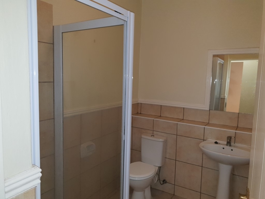 To Let 2 Bedroom Property for Rent in Sandton Central Gauteng