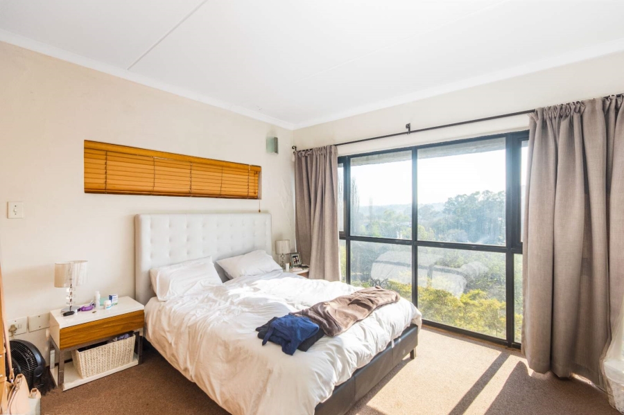 2 Bedroom Property for Sale in Atholl Gauteng