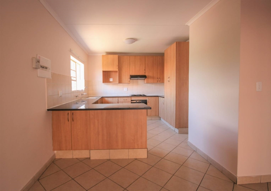 To Let 2 Bedroom Property for Rent in Hazeldean Gauteng