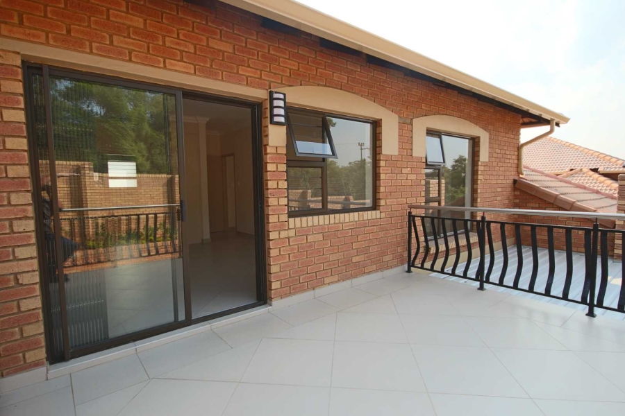 To Let 3 Bedroom Property for Rent in Olympus Gauteng