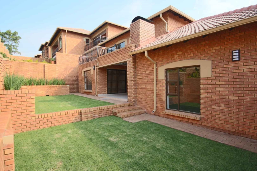 To Let 3 Bedroom Property for Rent in Olympus Gauteng