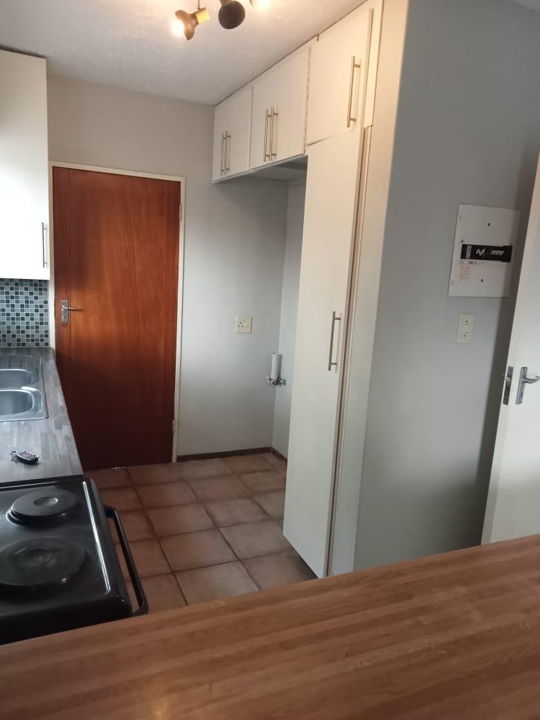To Let 3 Bedroom Property for Rent in Garsfontein Gauteng