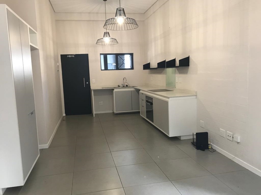 1 Bedroom Property for Sale in Linden Gauteng