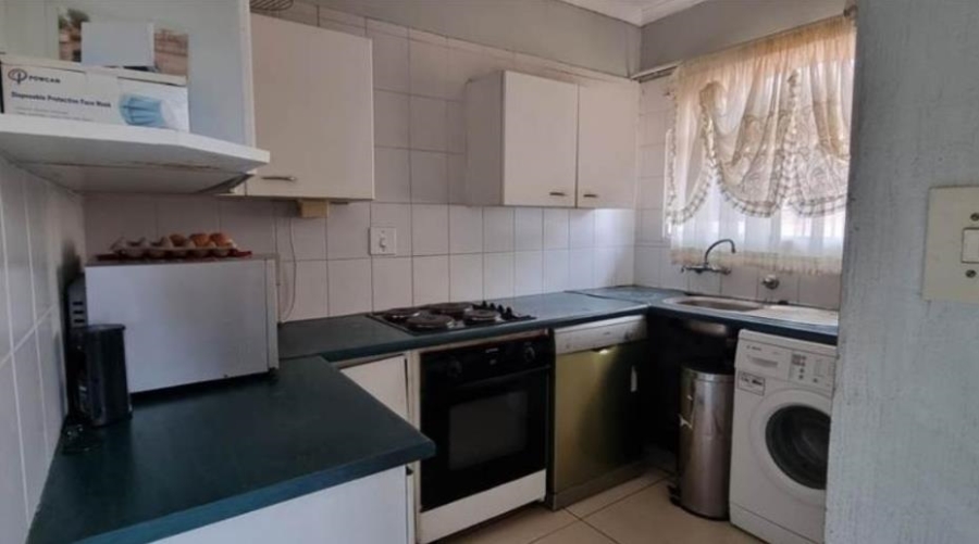 2 Bedroom Property for Sale in Lyndhurst Gauteng