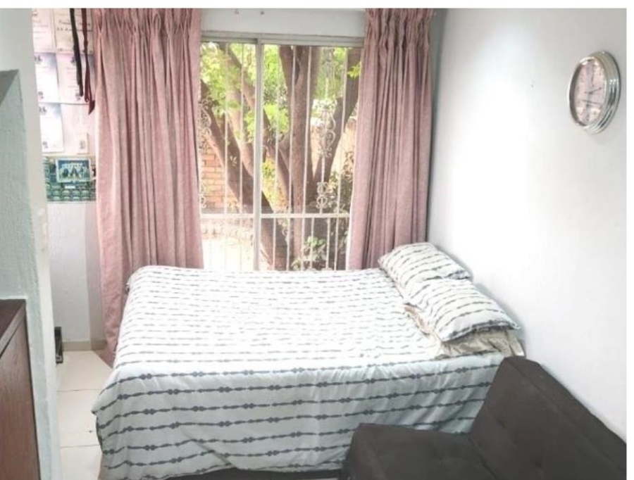 2 Bedroom Property for Sale in Lyndhurst Gauteng