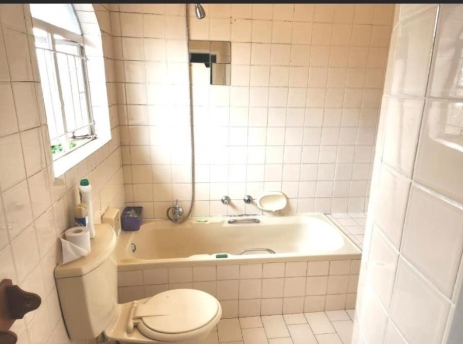 2 Bedroom Property for Sale in Lyndhurst Gauteng