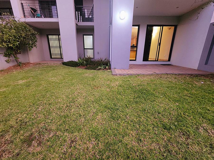 To Let 2 Bedroom Property for Rent in Magaliessig Gauteng