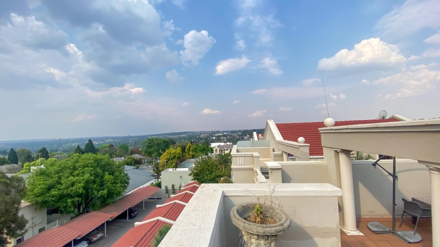 2 Bedroom Property for Sale in Morningside Gauteng