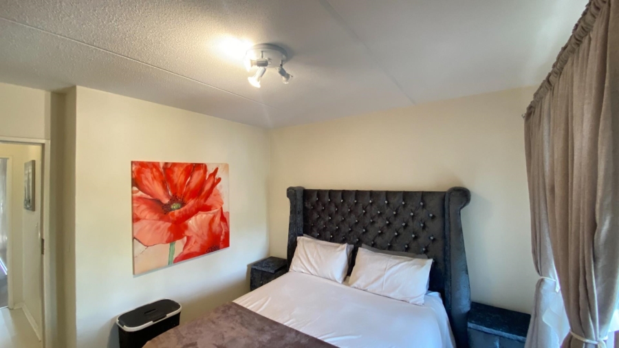 2 Bedroom Property for Sale in Morningside Gauteng