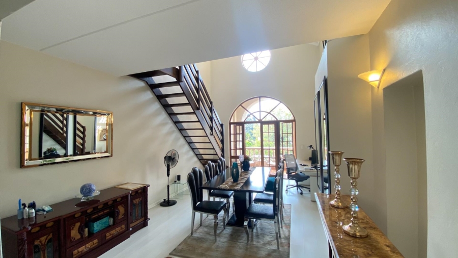 2 Bedroom Property for Sale in Morningside Gauteng