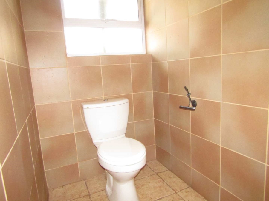 4 Bedroom Property for Sale in Glenhazel Gauteng