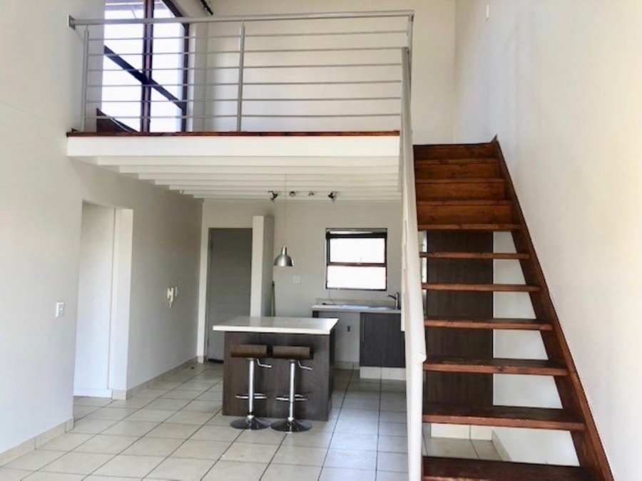To Let 2 Bedroom Property for Rent in Fourways Gauteng