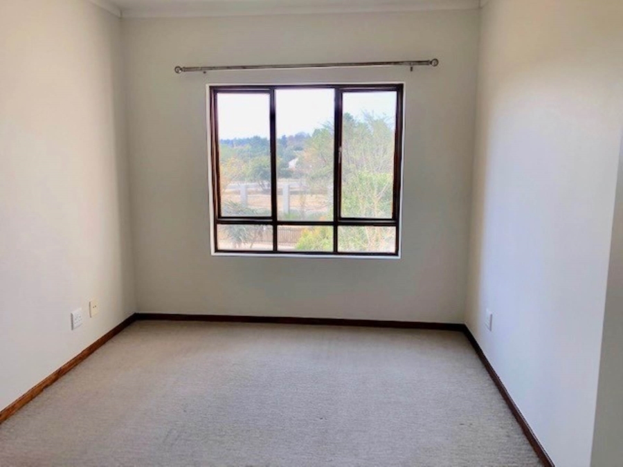 To Let 2 Bedroom Property for Rent in Fourways Gauteng