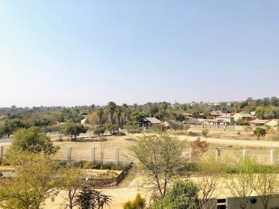 To Let 2 Bedroom Property for Rent in Fourways Gauteng