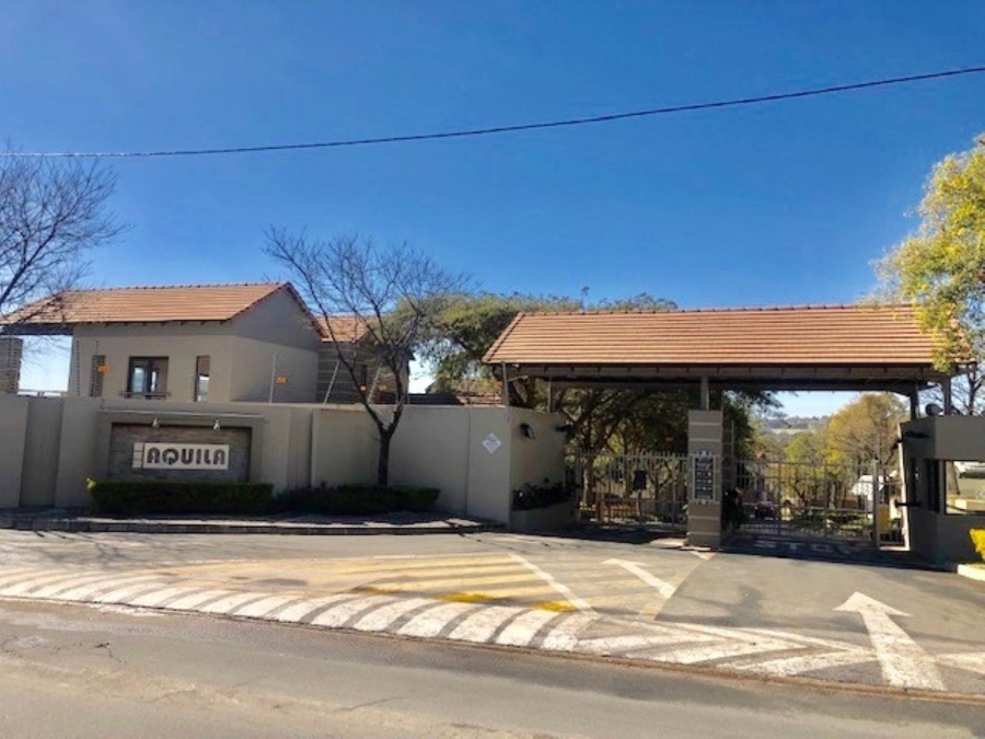 To Let 2 Bedroom Property for Rent in Fourways Gauteng
