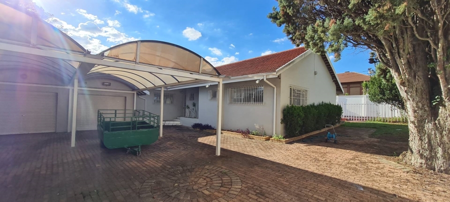 Commercial Property for Sale in Parkmore Gauteng