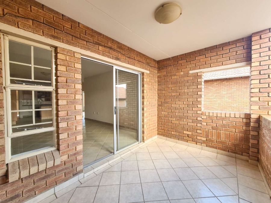 To Let 2 Bedroom Property for Rent in Hazeldean Gauteng