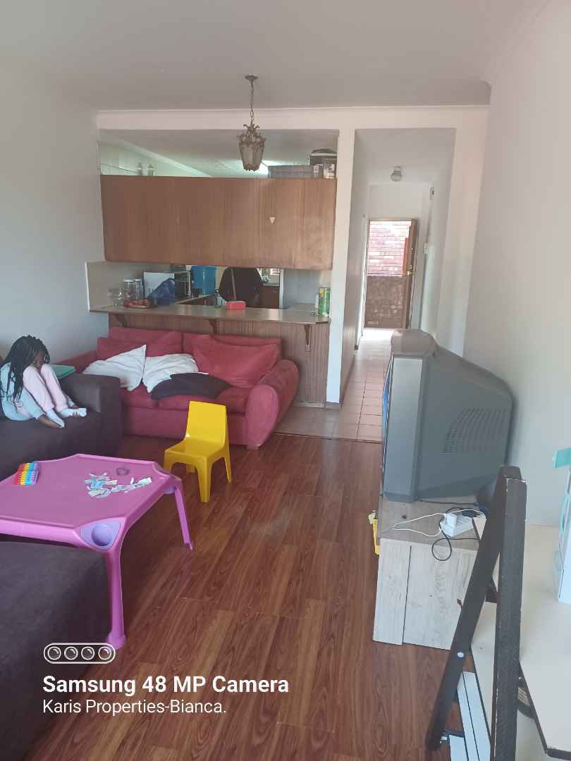To Let 2 Bedroom Property for Rent in Annlin Gauteng