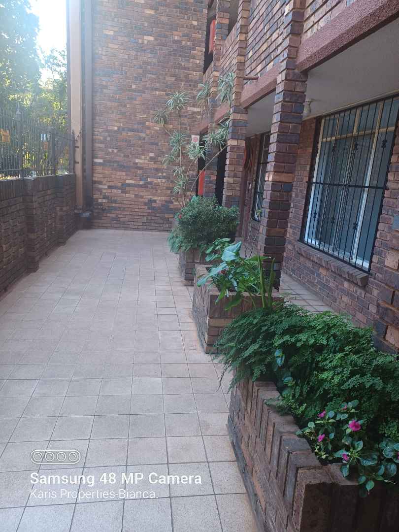 To Let 2 Bedroom Property for Rent in Annlin Gauteng