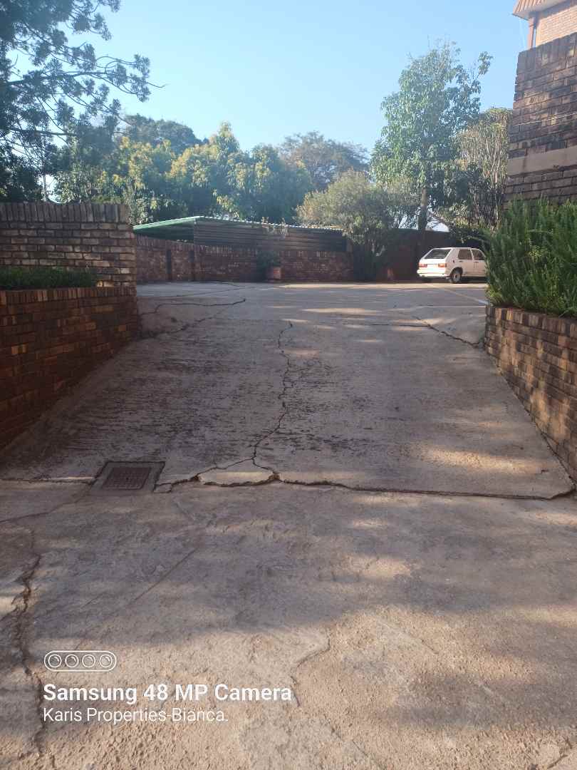 To Let 2 Bedroom Property for Rent in Annlin Gauteng