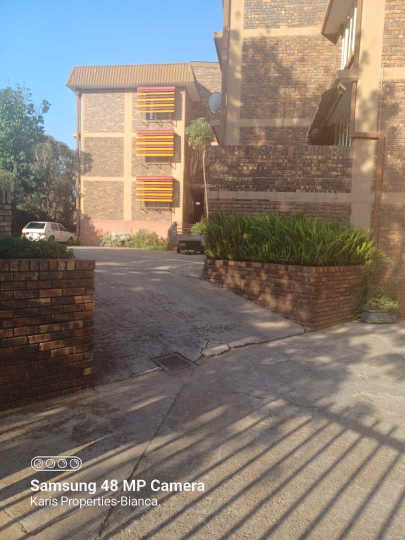 To Let 2 Bedroom Property for Rent in Annlin Gauteng