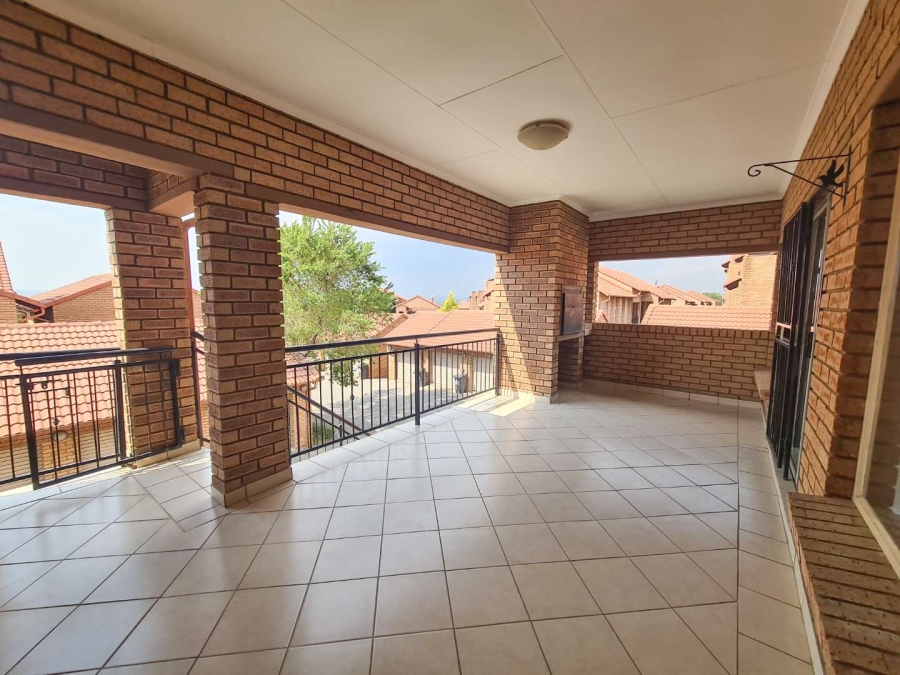 To Let 2 Bedroom Property for Rent in Hazeldean Gauteng