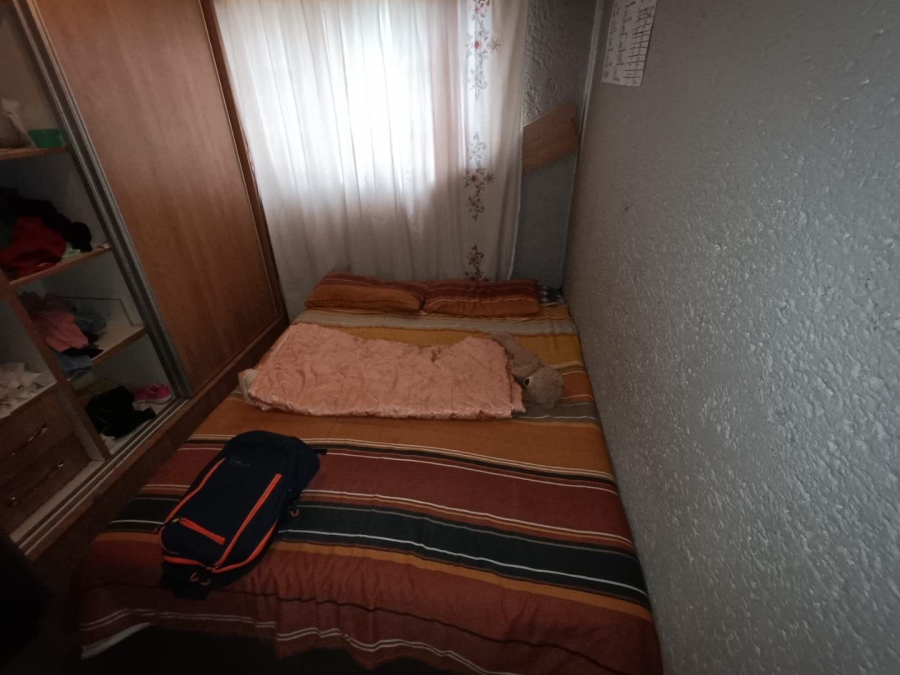 2 Bedroom Property for Sale in Die Hoewes Gauteng