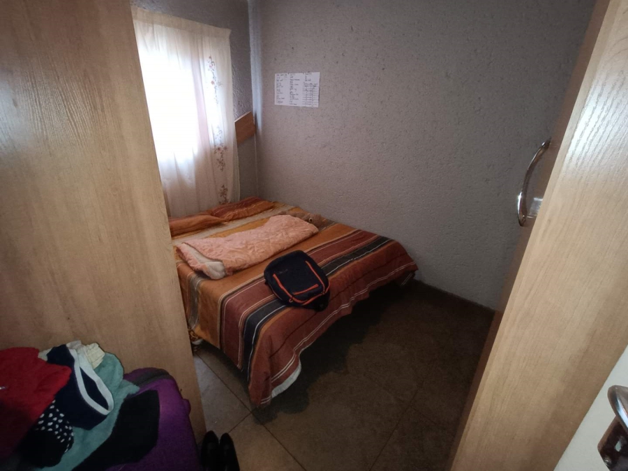 2 Bedroom Property for Sale in Die Hoewes Gauteng