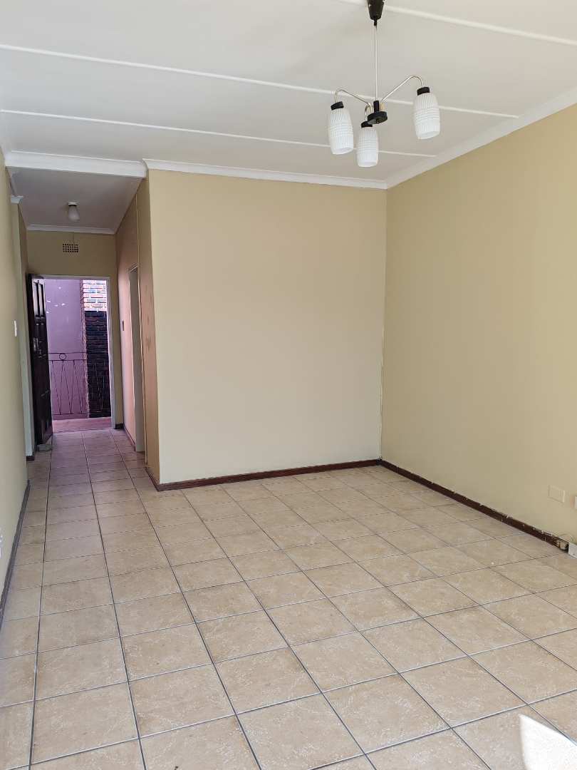 1 Bedroom Property for Sale in Horison Gauteng