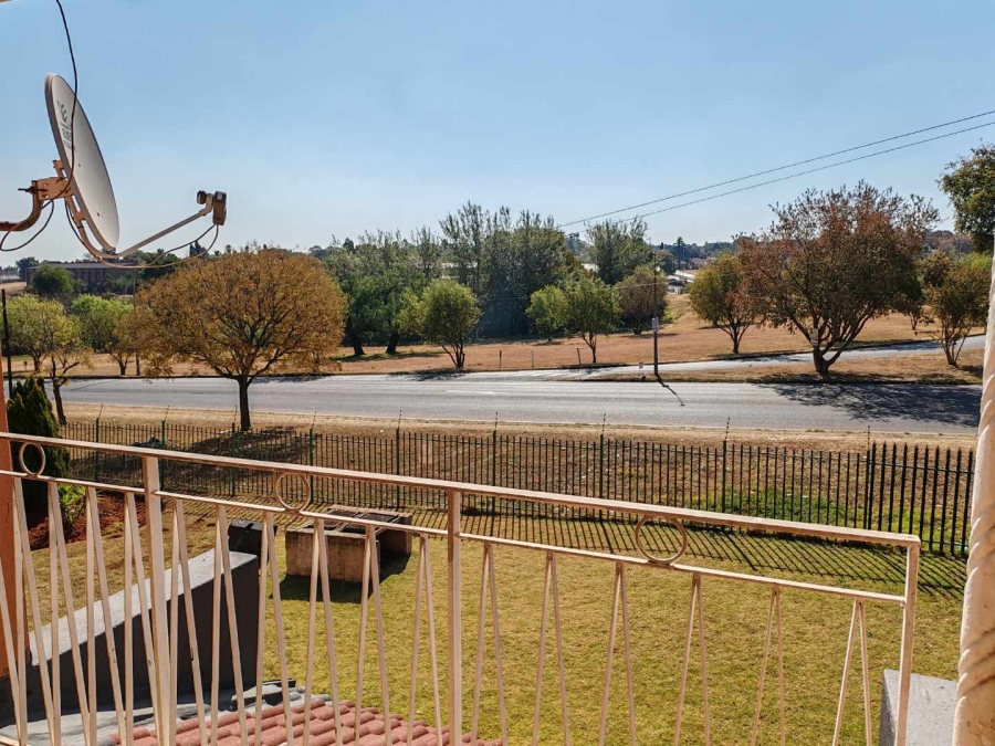 1 Bedroom Property for Sale in Horison Gauteng