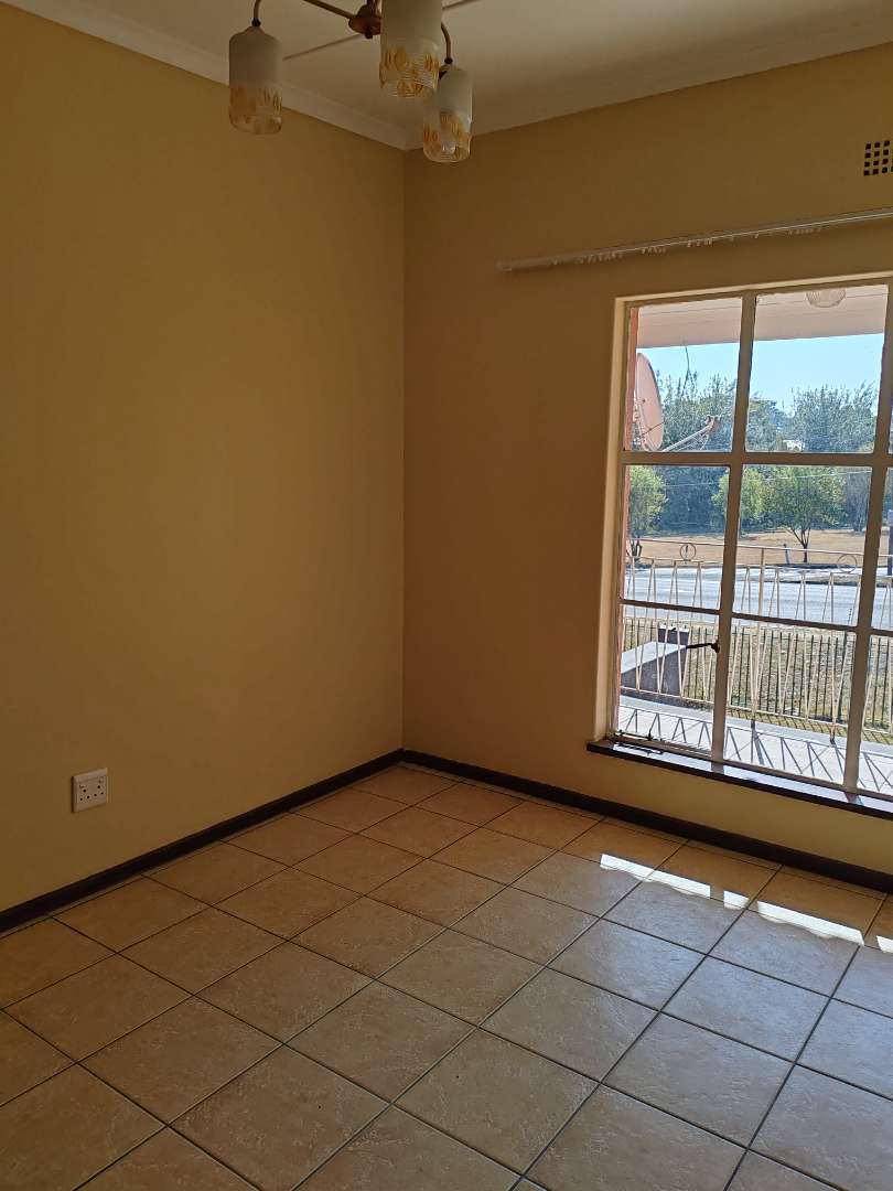 1 Bedroom Property for Sale in Horison Gauteng