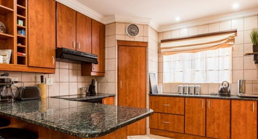 3 Bedroom Property for Sale in Equestria Gauteng