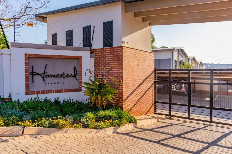 To Let 2 Bedroom Property for Rent in Rivonia Gauteng