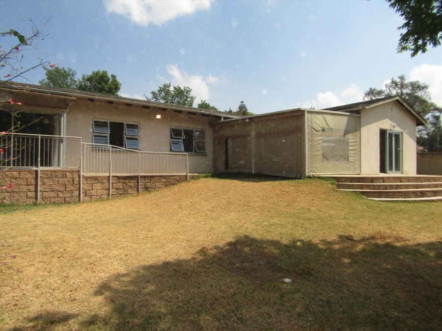 To Let 4 Bedroom Property for Rent in Glenhazel Gauteng