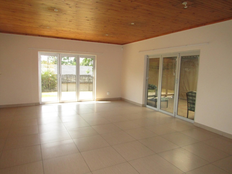 To Let 4 Bedroom Property for Rent in Glenhazel Gauteng