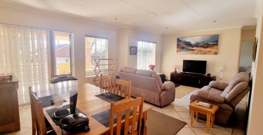2 Bedroom Property for Sale in Equestria Gauteng